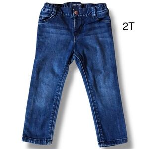 Old Navy Toddler Girl Blue Jeans Size 2T. Soft and stretchy